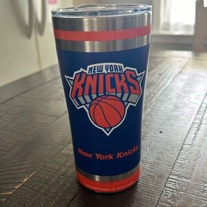 NWT  NY KNICKS tumbler!